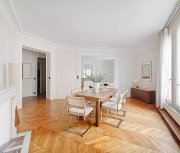 Luxueux Appartement Haussmannien 2 chambres - refait à neuf - 105 m2 - Photo 5