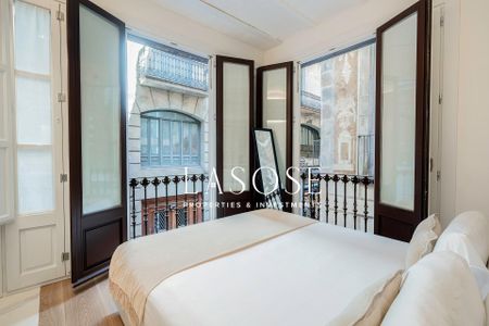 Flat 50m² with terrace to rent in El Gòtic, Barcelona - Photo 5