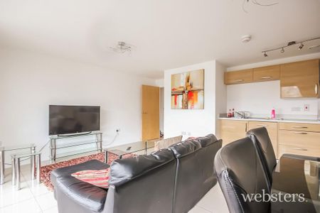 2 bedroom flat to rent - Photo 2