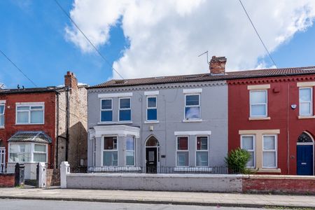 9 Bed Semi-Detached House, Salisbury Road, L15 - Photo 4