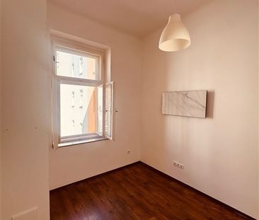 Pronájem stylového bytu v srdci Prahy 2 – Nové Město, ul. Benátská,... - Фото 2