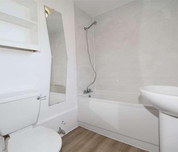 Gough Road, Enfield, EN1 - Photo 6