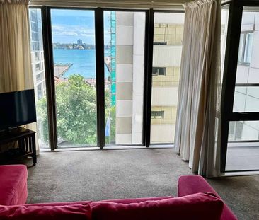 Furnished 1-Bed Apartment, Carpark & Harbour View - Photo 4