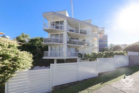 Hurry! Secure Your Dream Rental in Indooroopilly Today! - Photo 5