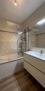 Appartement - T2 - 53m² - ARMENTIERES - Photo 4