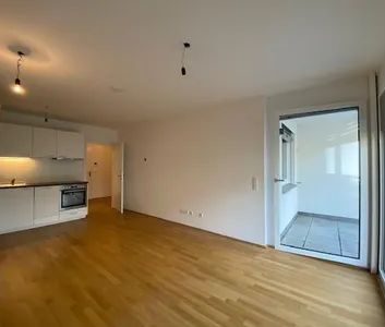 2-Zimmer-Wohnung mit Balkon I U3 Schweglerstraße - Photo 1