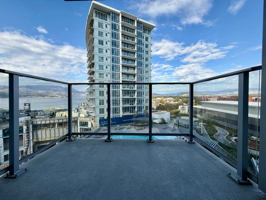 Furnished 1 Bdrm at Aqua - Photo 1