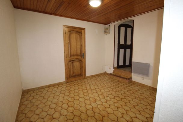 maison de village 2 chambres + terrasse + cour intérieur, - Photo 1