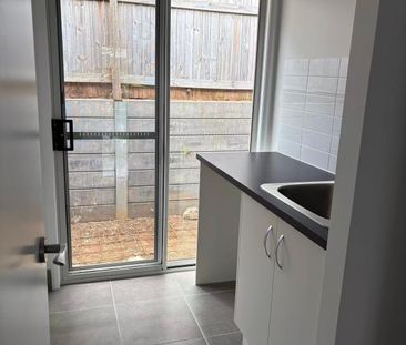 2 Aquilla Rise, South Ripley - Photo 6