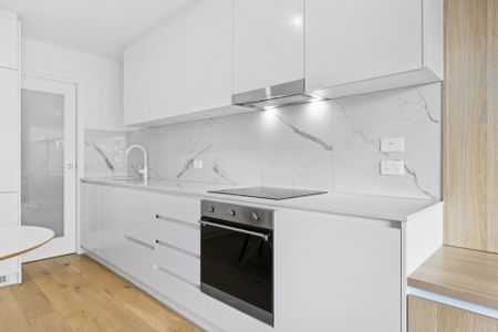 Yamaroshi, One Bed Plus Study! - Photo 2