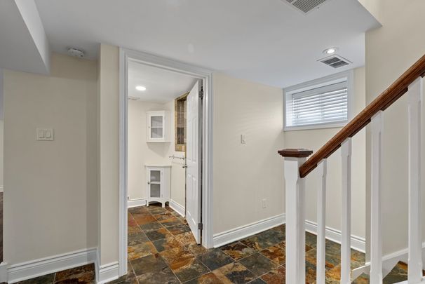 For Lease - 555 Chester Street, London South, Ontario - Photo 1