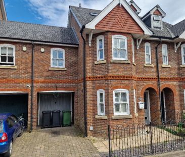 5 bedroom semi-detached house to rent - Photo 1
