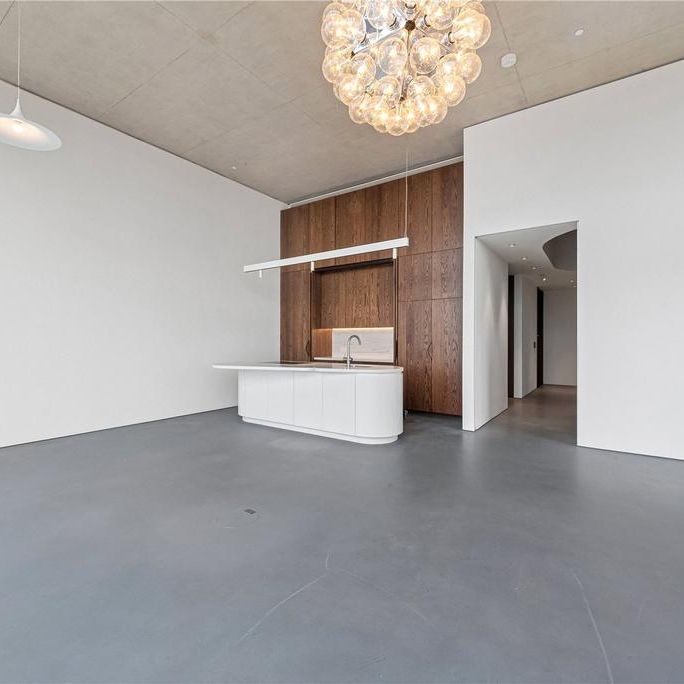 2 bedroom penthouse to rent - Photo 1