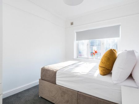 3 bedroom house to rent - Photo 2