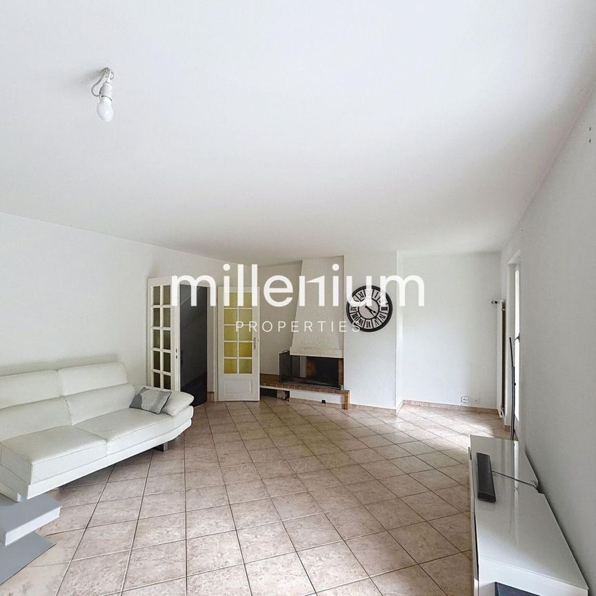 Villa jumelée spacieuse avec jardin, Secteur Cointrin - Foto 1