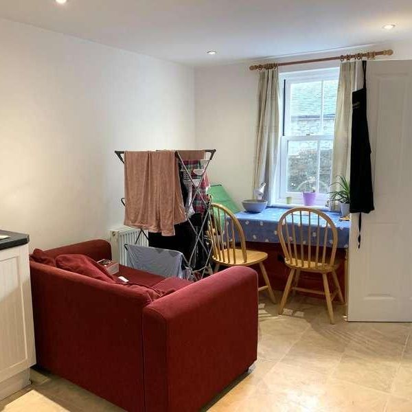 Grays Yard, Penryn, TR10 - Photo 1