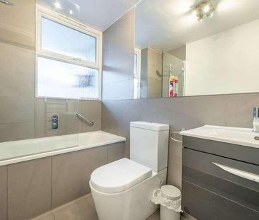 Kensington Church Street, Notting Hill Gate, W8 - Photo 2