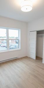 4 1/2 rénové à louer - Centre-ville St-Hyacinthe Condo / appartement / logement - Photo 3
