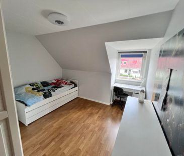 Vattenmåravägen, Upplands Väsby - Photo 3