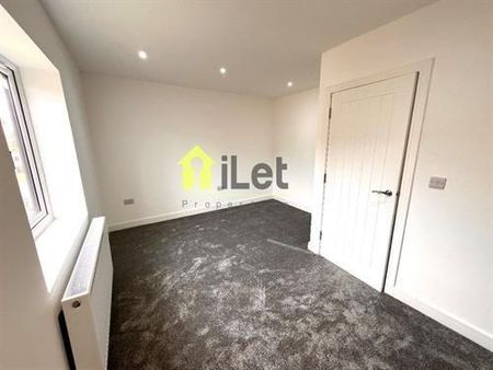 3 bedroom end of terrace house to rent - Photo 4