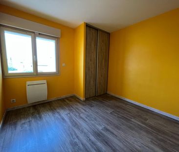 Location Maison 4 pièces 79m² GALLARGUES LE MONTUEUX 30660 - Photo 1