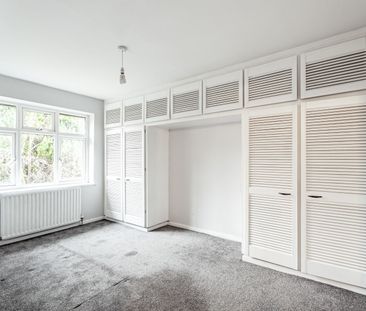 Available unfurnished now - Photo 1