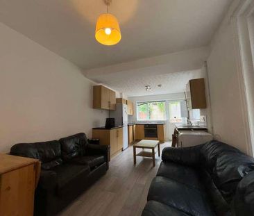 Harborough Road, SO15 - Photo 1