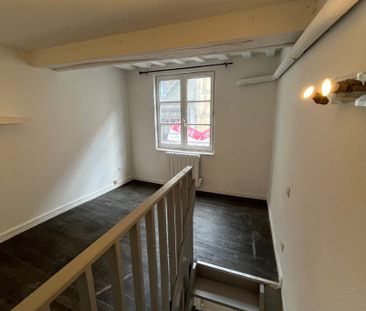 Location Appartement 2 pièces 28m² - Photo 4