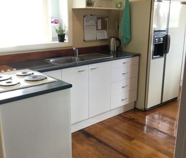 Cute Two Bedroom Apartment on Grange Road - Otumoetai - Photo 6