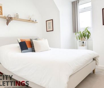 3 bedroom terraced house to rent - Photo 4