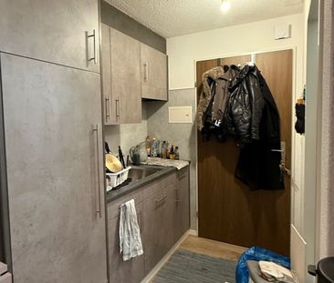 1.5-room apartment on the mezzanine floor – bright & well-maintained - Photo 4