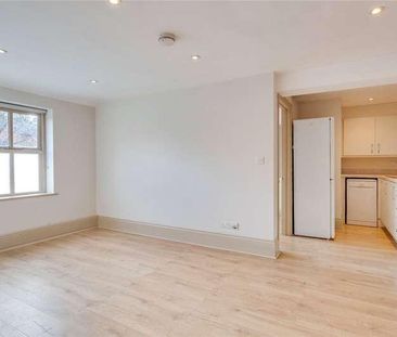 Quebec Road, Henley-on-thames, Oxfordshire, RG9 - Photo 2