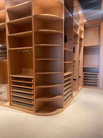 10 bedroom luxury mansion for rent in Puerto Banus, Spain - Photo 4