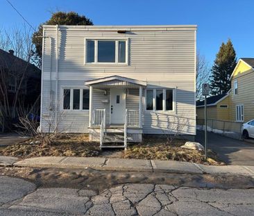 2 CH - 1 SDB - Gatineau - $1,700 /mo - Photo 1