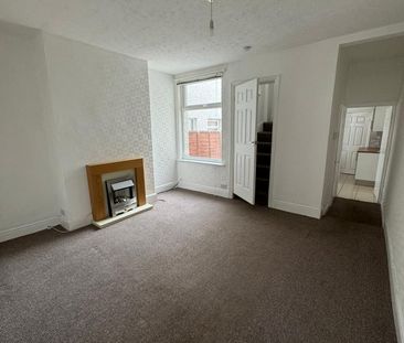 3 Bedroom Terrance House In S25! - Photo 4