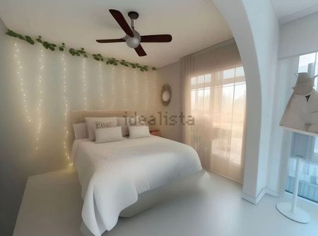 Apartamento de alquiler en Carrer 19, 16, La Pineda - Photo 2