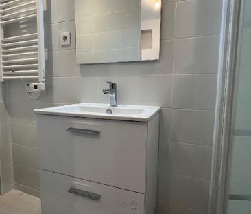 Location Appartement 1 pièce 23m² LOUVRES 95380 - Photo 2