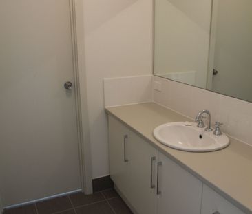 25 Pultawilta Avenue, Enfield - Photo 6