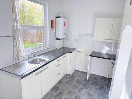 1 bedroom flat to rent - Photo 4