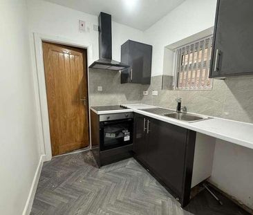 Winter Hey Lane, Horwich, BL6 - Photo 6