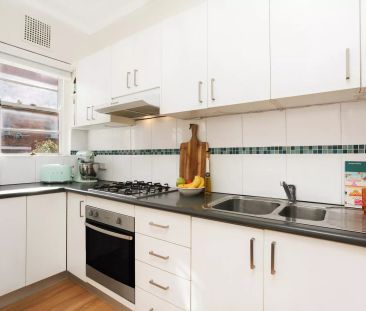 3/1 Cecil Street, Ashfield - Photo 3