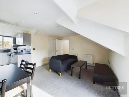 Top Floor Flat, 6 St Bedes Terrace , Sunderland - Photo 2