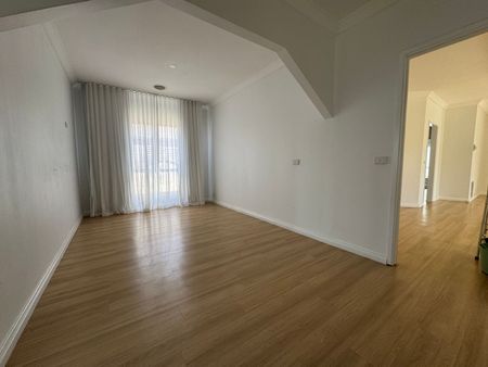 Beautifully Updated Four Bedroom - Photo 3