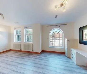 6 bedroom detached house to rent - Photo 5