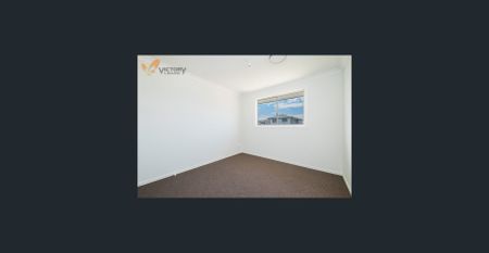 4 Bedroom Family House for rent in Schofields - Photo 3