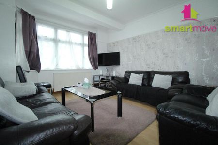 4 bedroom terraced house to rent - Photo 4