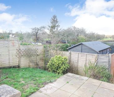 2 bedroom barn conversion to rent - Photo 1