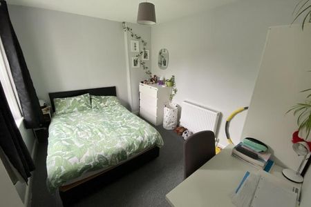 Moor Road, - Photo 2