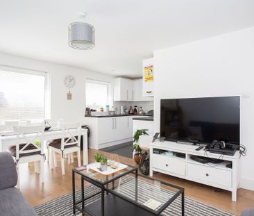 Available unfurnished from 26/01/2026 - Photo 1