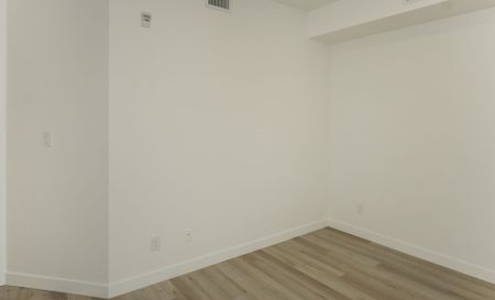 Manchester: Gold Accents – Penthouse Suite – 710 Westminster, Winnipeg, MB - Photo 5